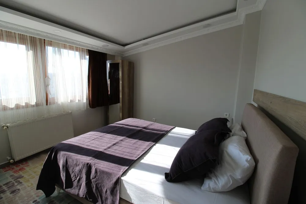 Quad Room