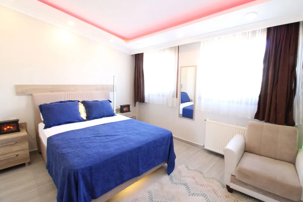 Quad Room