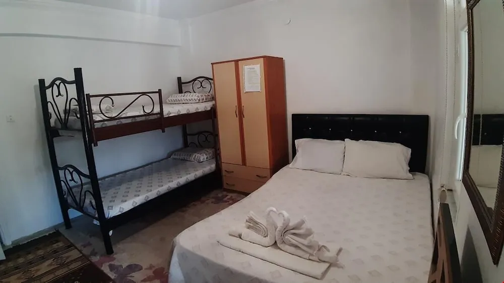 Family Dört Kişilik Oda
