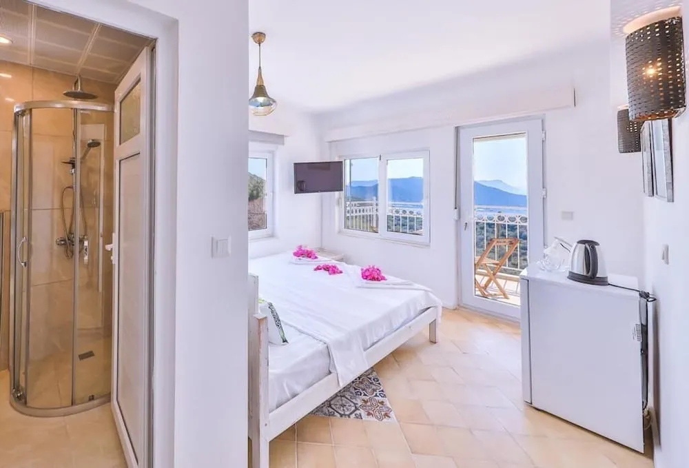 Standard Room with Sea View