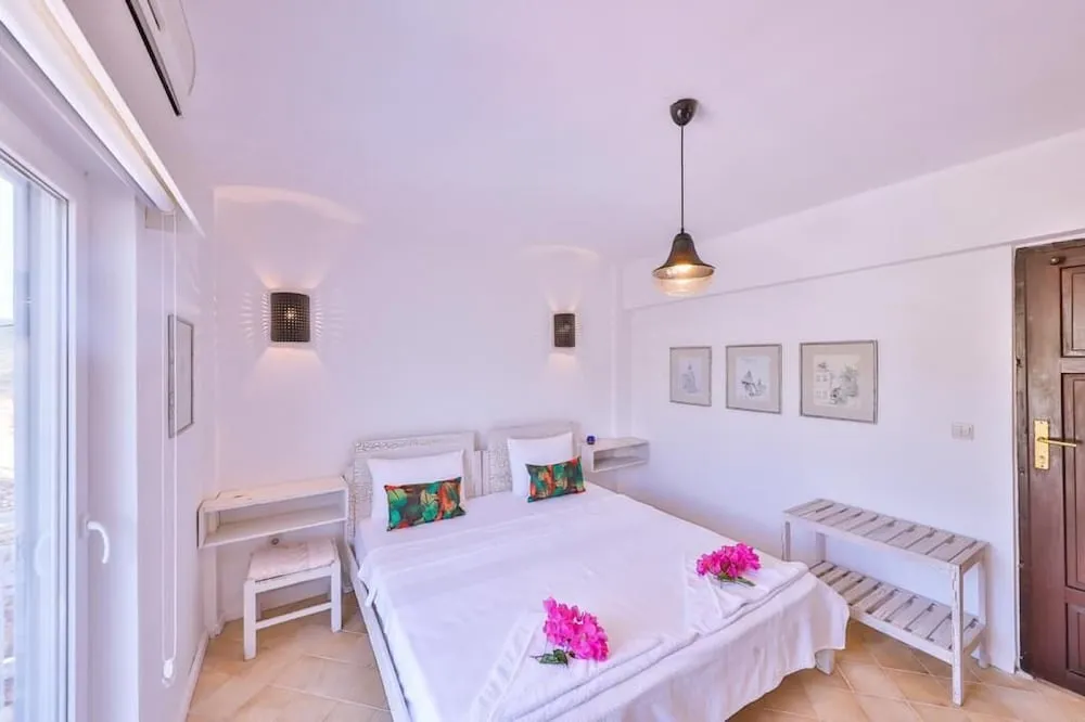Standard Room with Nature View