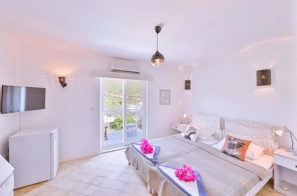 Standard Room with Nature View