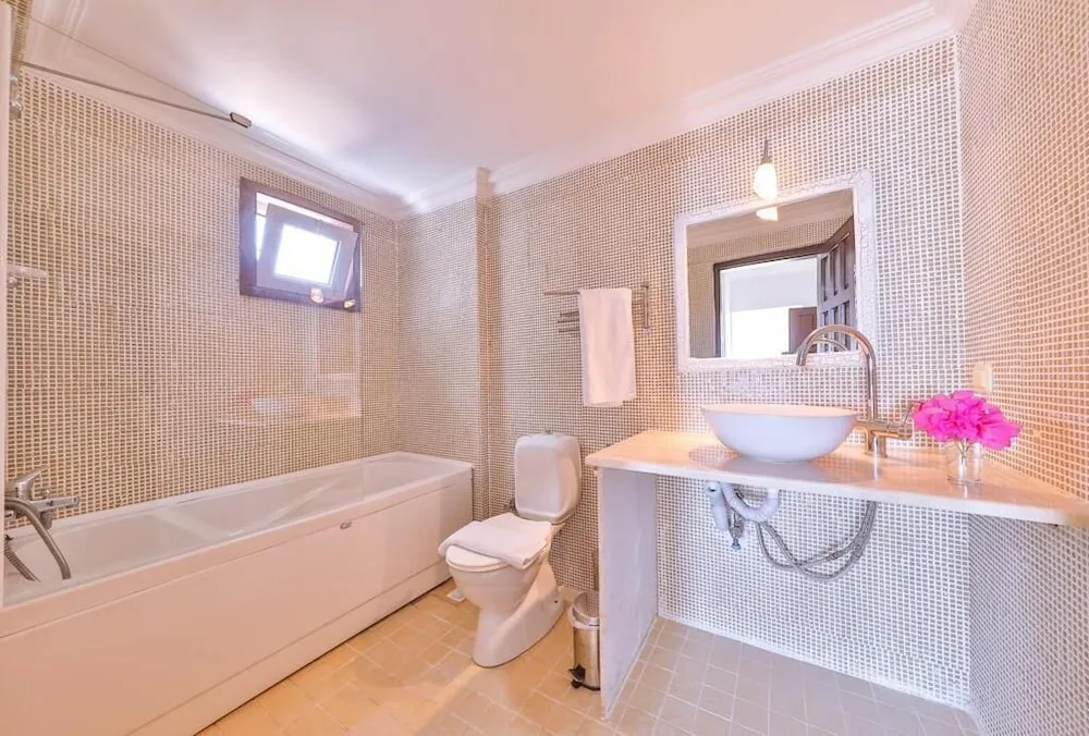 Standard Room with Nature View