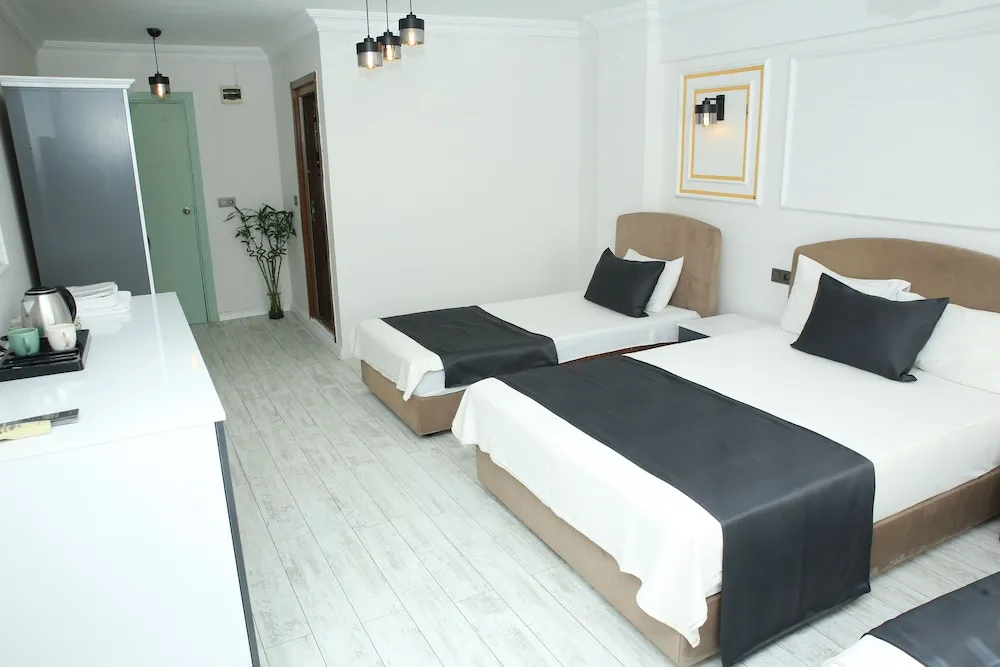 Family Dört Kişilik Oda, Şehir Manzaralı