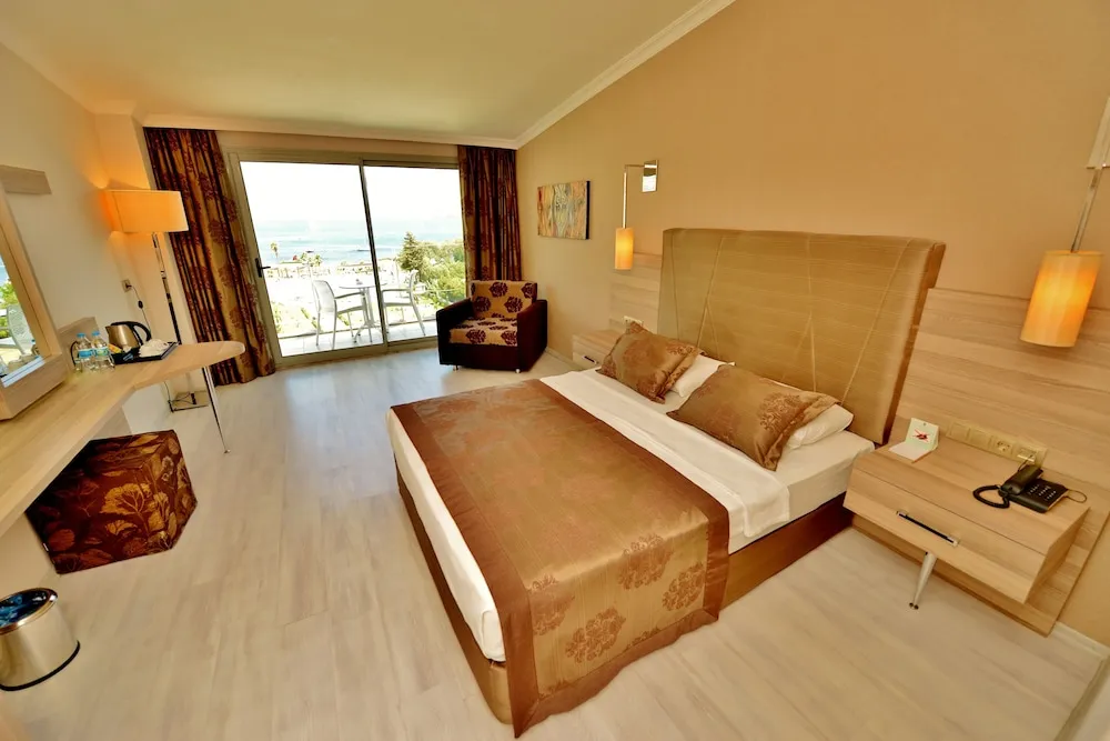 Standard Oda (Land View)