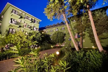 Blue Pine Hotel