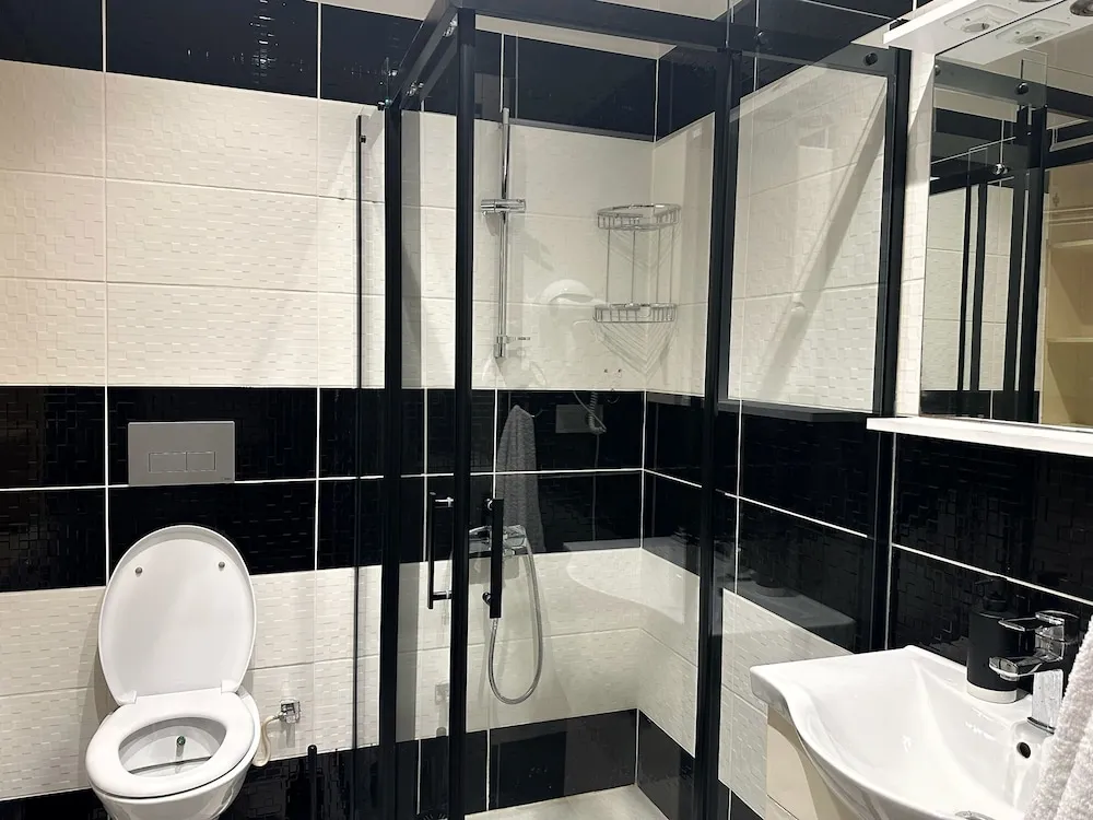 Deluxe Tek Büyük Yataklı Oda, Özel Banyo, Denize Bakan