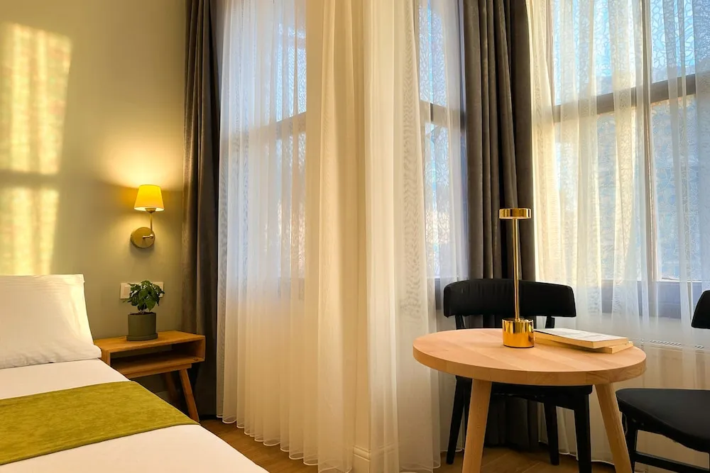 Deluxe Tek Büyük Yataklı Oda, Özel Banyo