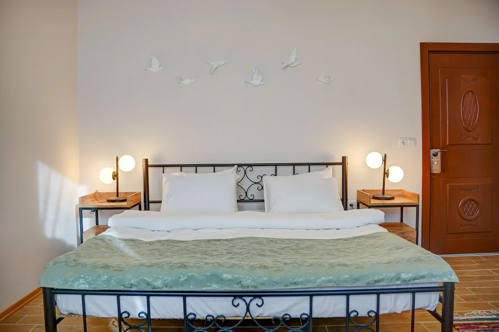 Standard Oda, 1 En Büyük (King) Boy Yatak