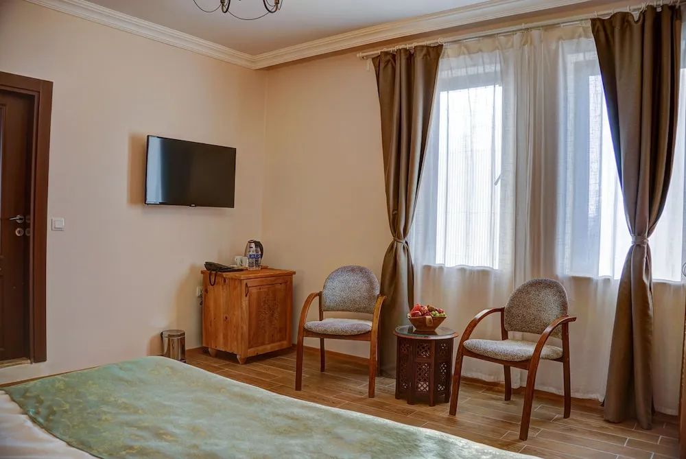 Standard Oda, 1 En Büyük (King) Boy Yatak