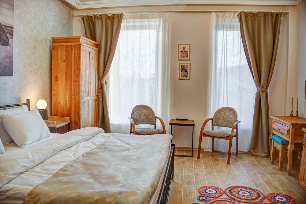 Standard Oda, 1 En Büyük (King) Boy Yatak