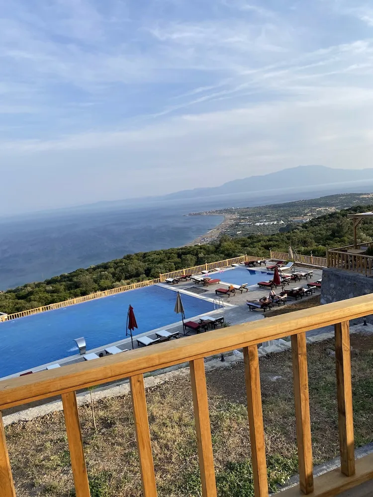 Premium Dört Kişilik Oda