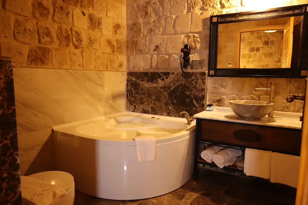 Superior Tek Büyük Yataklı Oda