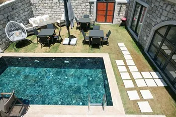 Arcadius Alaçatı Hotel