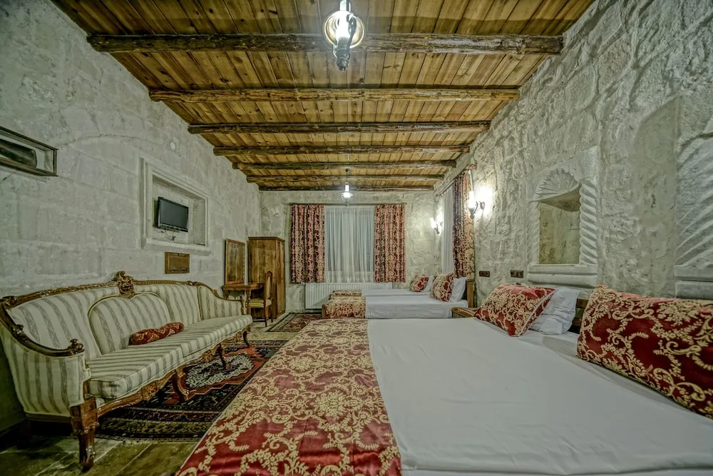 Boutique Quadruple Room