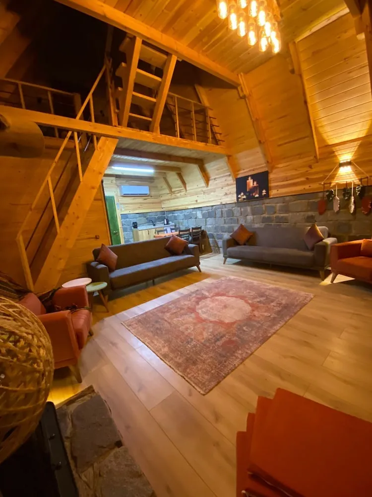 Basic Süit, Veranda, Dağ Manzaralı