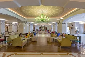 Royal Taj Mahal - Her Şey Dâhil