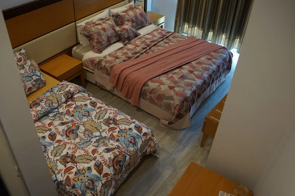 Classic İki Ayrı Yataklı Oda, Veranda, Şehir Manzaralı