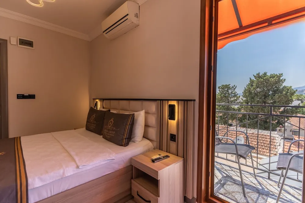 Standard Oda, Balkon