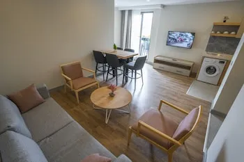 Lara Marine Homes