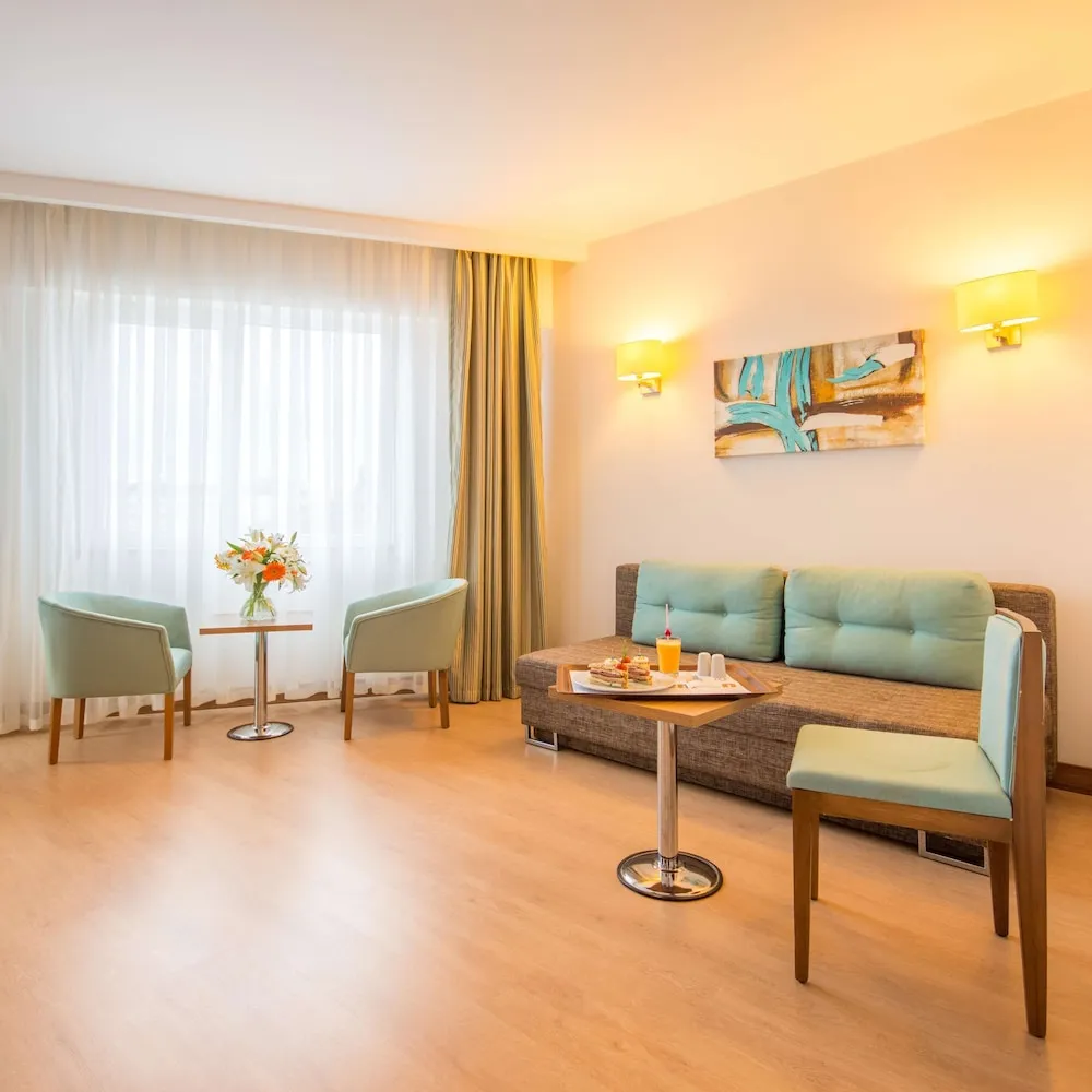Family Elite Room