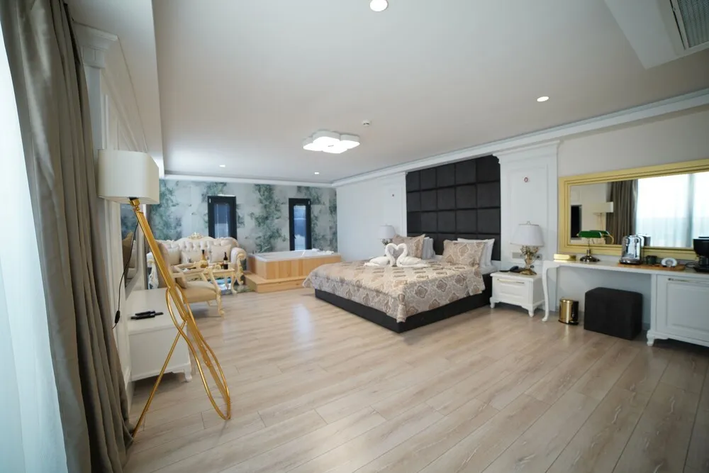 Romantic Stüdyo Süit, Balkon, Kısmi Deniz Manzaralı