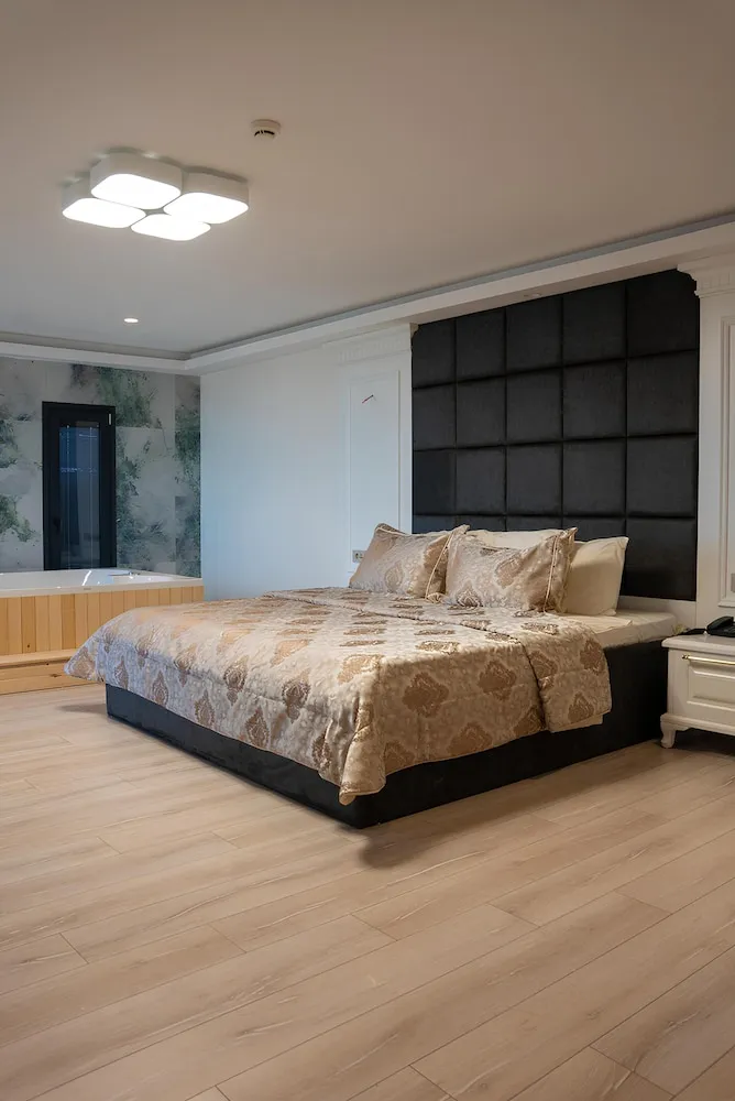 Romantic Stüdyo Süit, Balkon, Kısmi Deniz Manzaralı