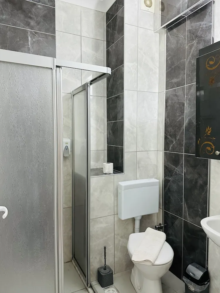 Oda, 1 Çift Kişilik veya 2 Tek Kişilik Yatak, Balkonlu