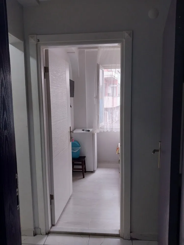 Basic Tek Kişilik Oda, 1 Yatak Odası, Ortak Banyo, Şehir Manzaralı