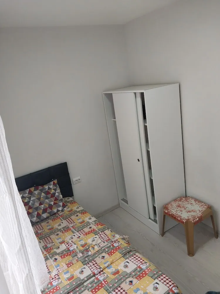 Basic Tek Kişilik Oda, 1 Yatak Odası, Ortak Banyo, Şehir Manzaralı