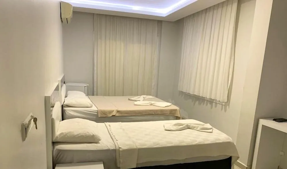 Standard Üç Kişilik Oda