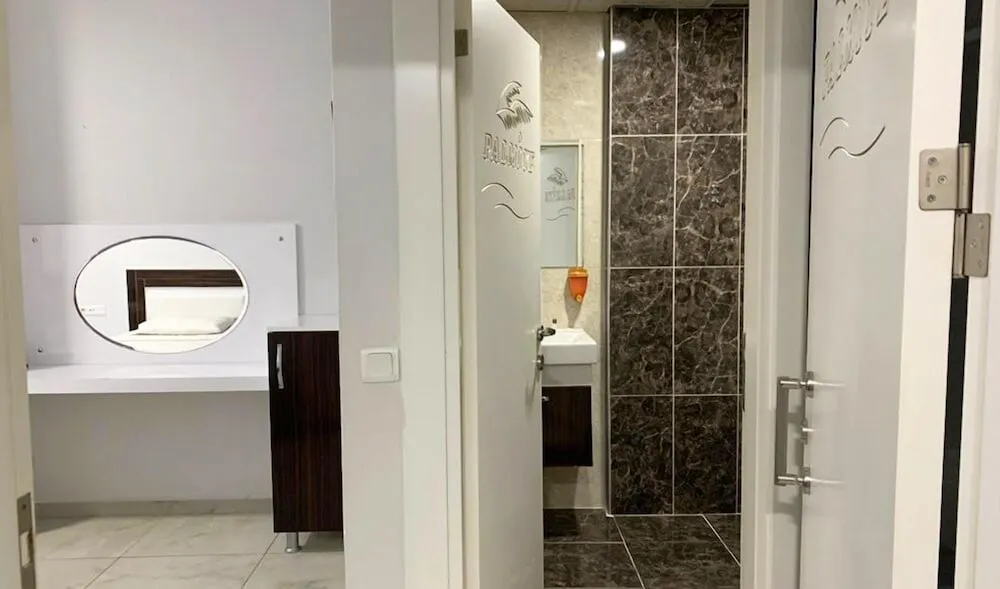 Standard Üç Kişilik Oda