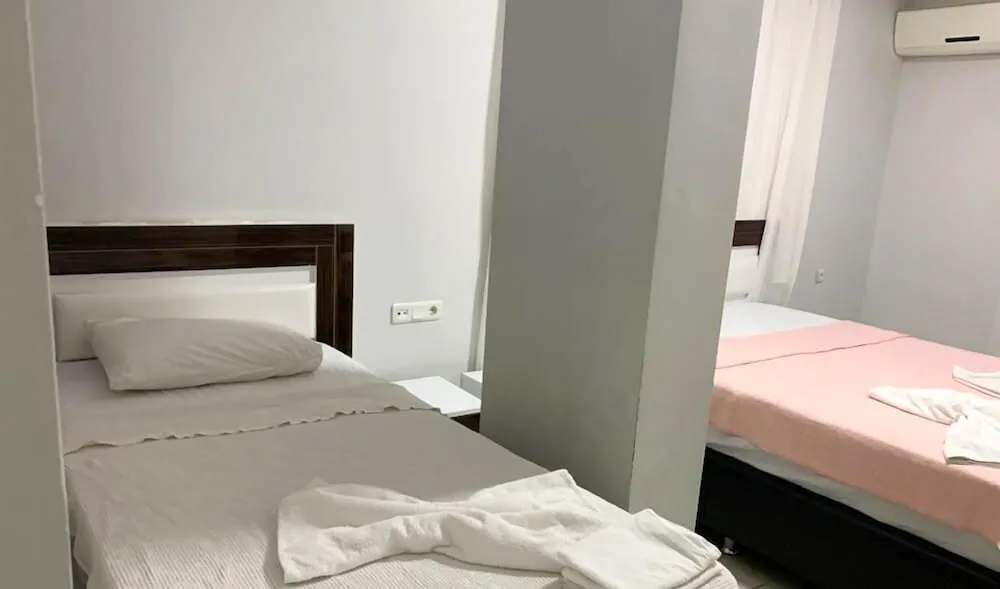 Standard Üç Kişilik Oda