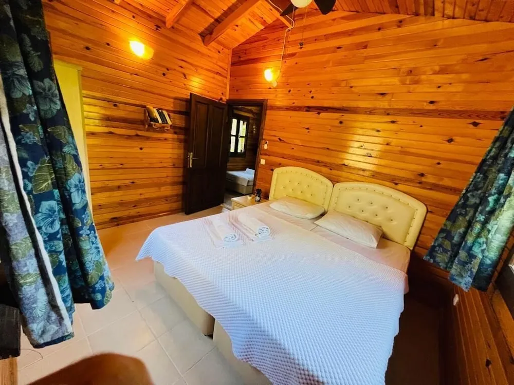 Basic Bungalov, Birden Çok Yatak, Balkon/Veranda, Bahçe Manzaralı
