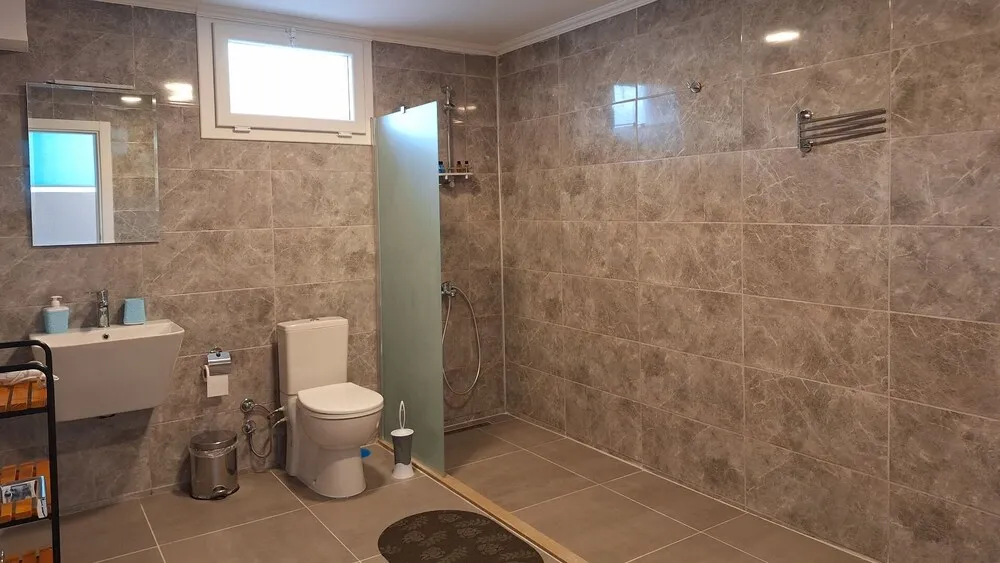 Oda 5 Basic Double Room