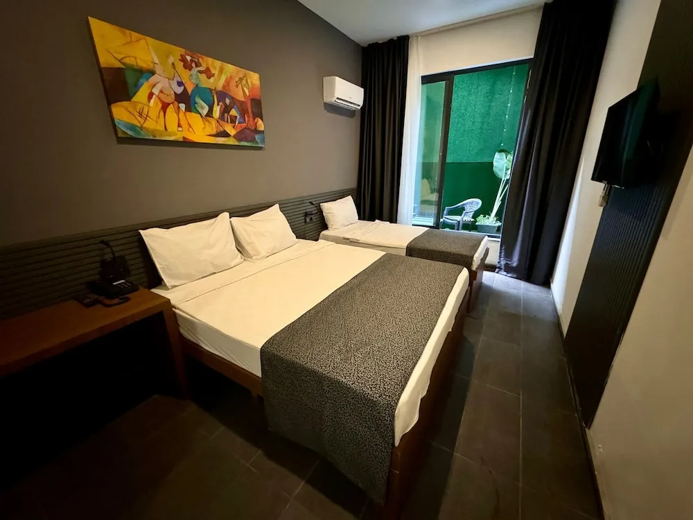 Standard Üç Kişilik Oda