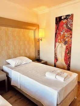 FIFTY5 SUITE OTEL