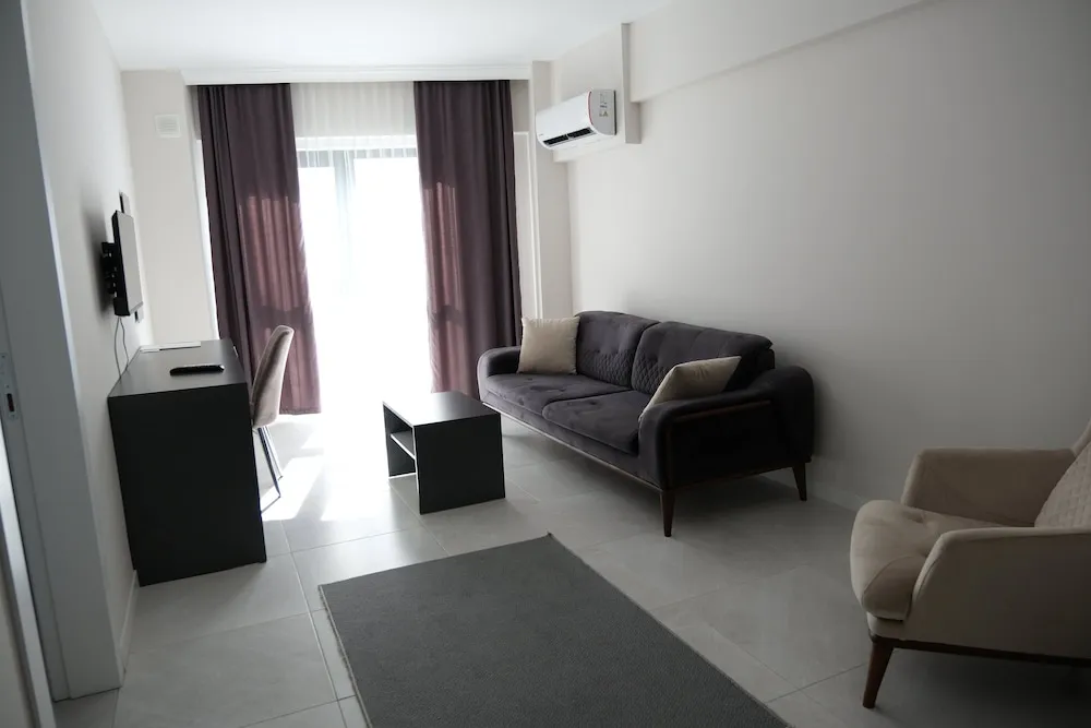 Economy Apart Daire, Birden Çok Yatak, Sigara İçilebilir
