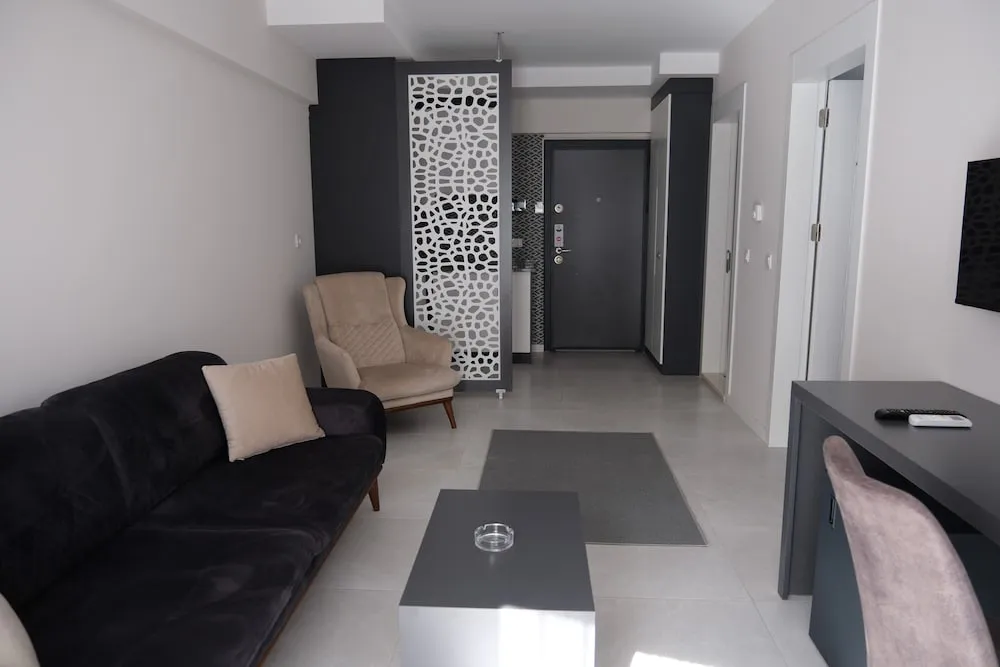 Economy Apart Daire, Birden Çok Yatak, Sigara İçilebilir