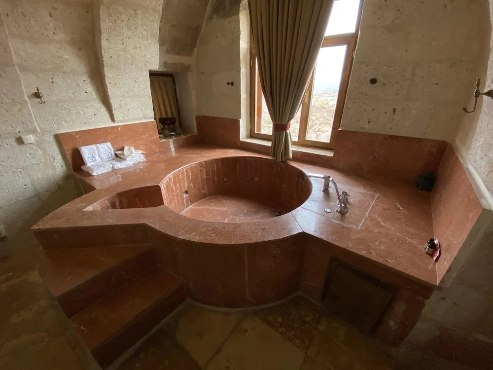 Stone Suite with Jacuzzi