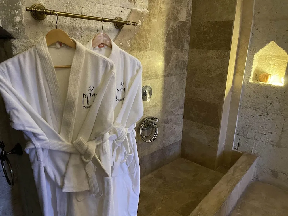 Stone Suite with Jacuzzi