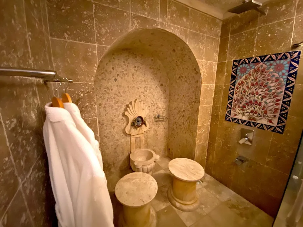 Junior Cave Suite with Turkish Bath