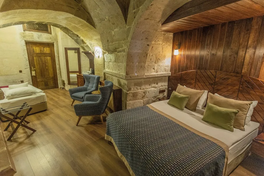 Junior Cave Suite with Turkish Bath