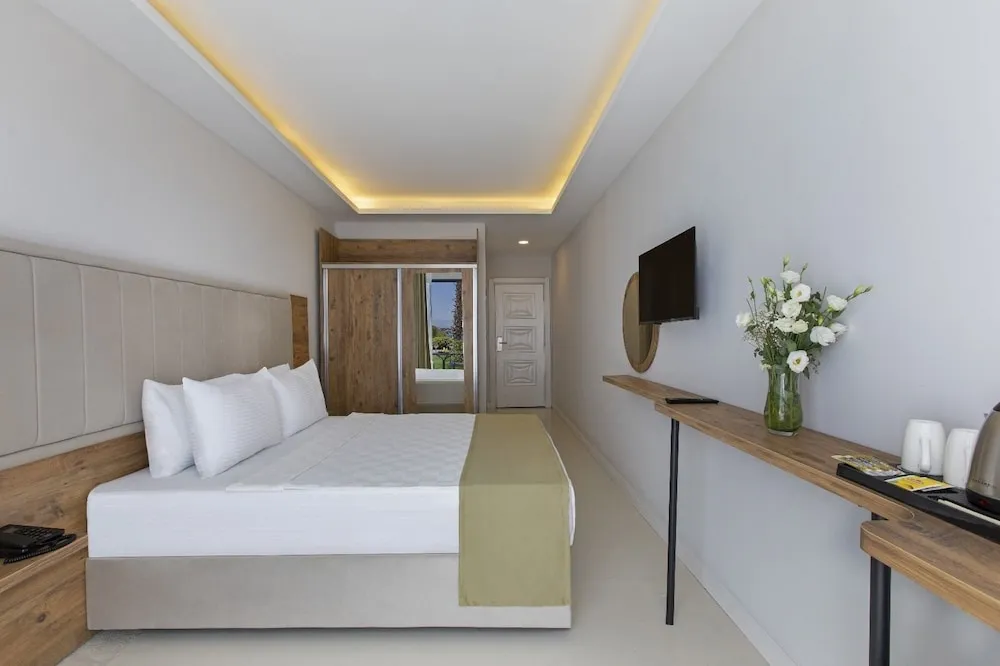 Deluxe Room Garden View