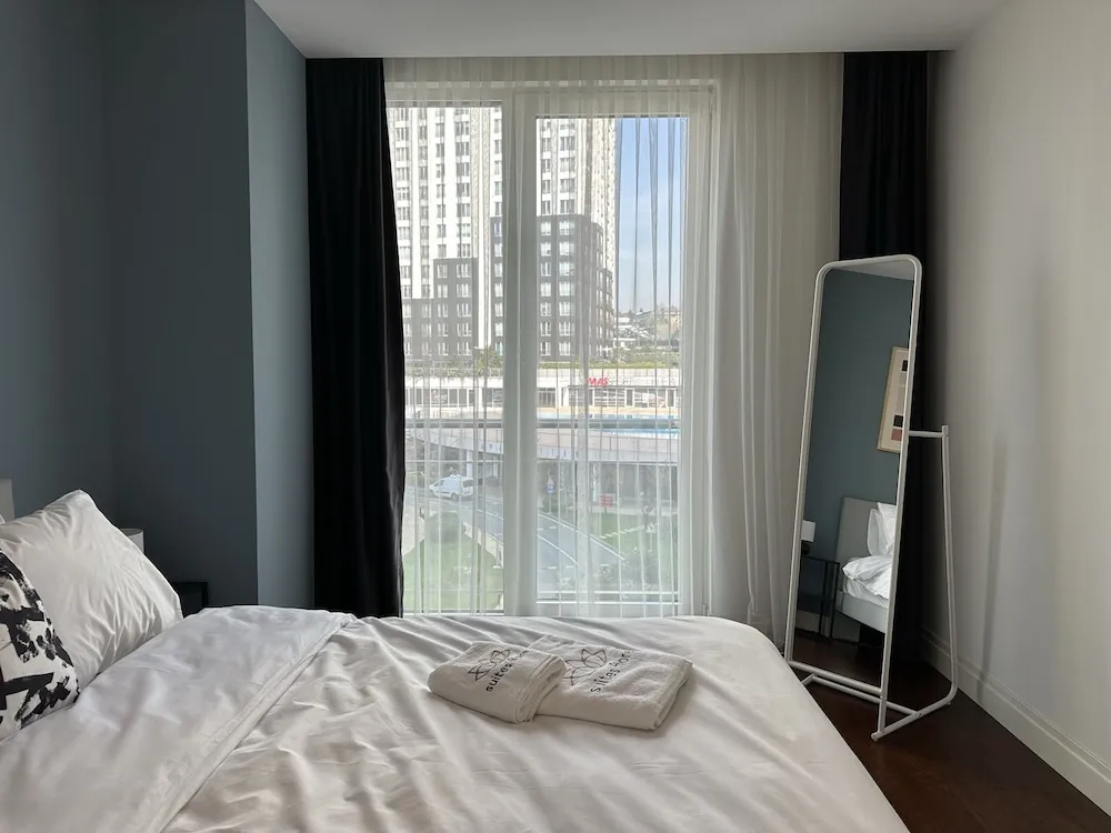 Standard Apart Daire, 1 Yatak Odası, Havuz Manzaralı, Avlu