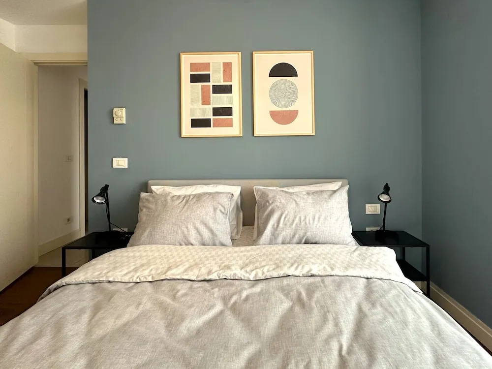 Standard Apart Daire, 2 Yatak Odası, Avlu Manzaralı