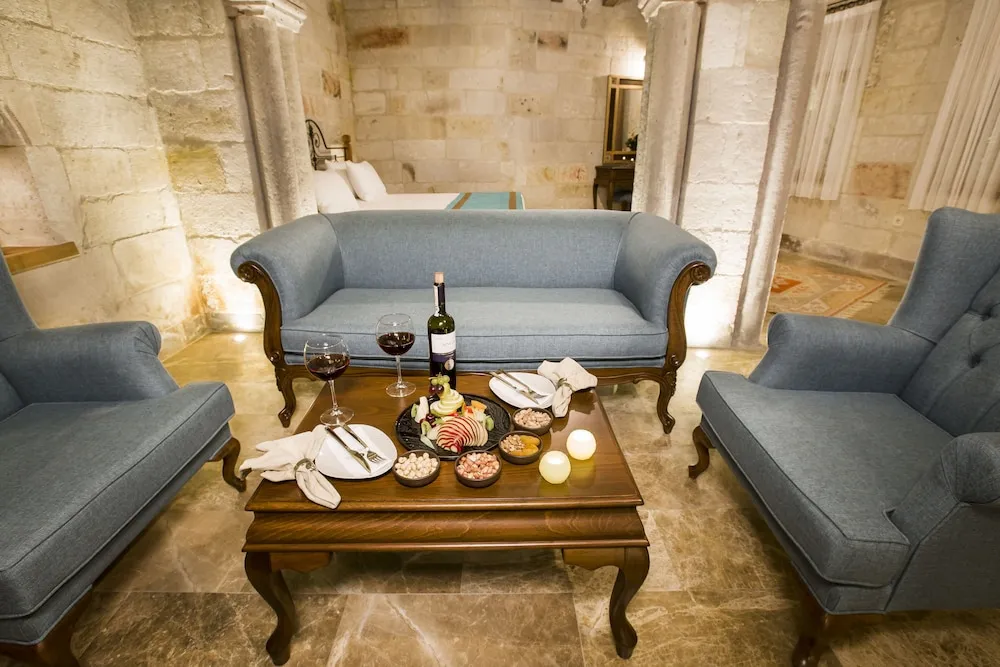 King Suit, One Double Bed, Non Smoking