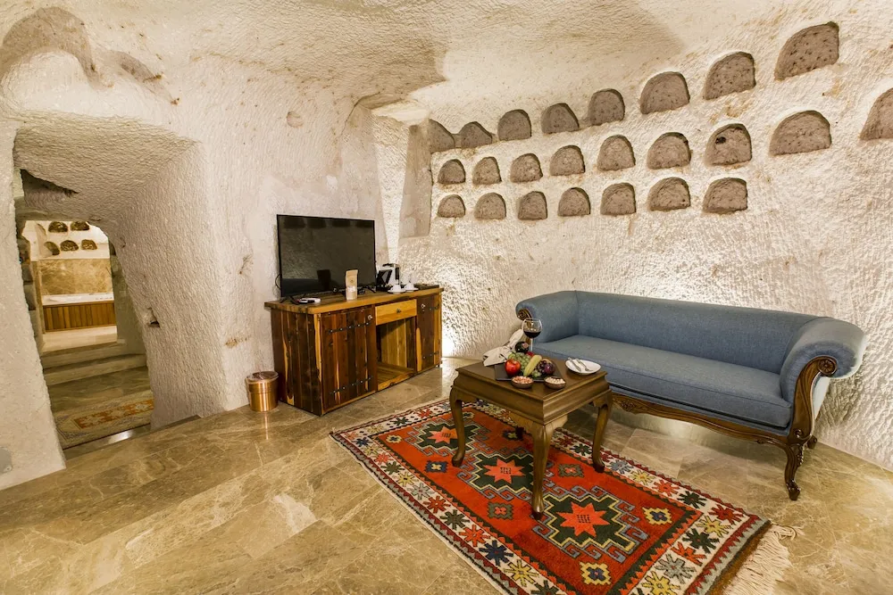 King Suit, One Double Bed, Non Smoking