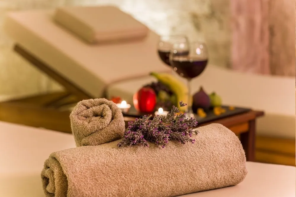 Imperial Suit, Non Smoking