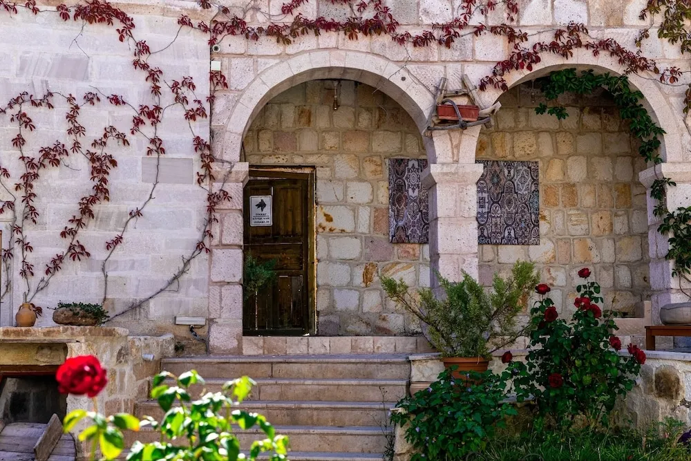 Family Oda, 2 Yatak Odası, Avlu